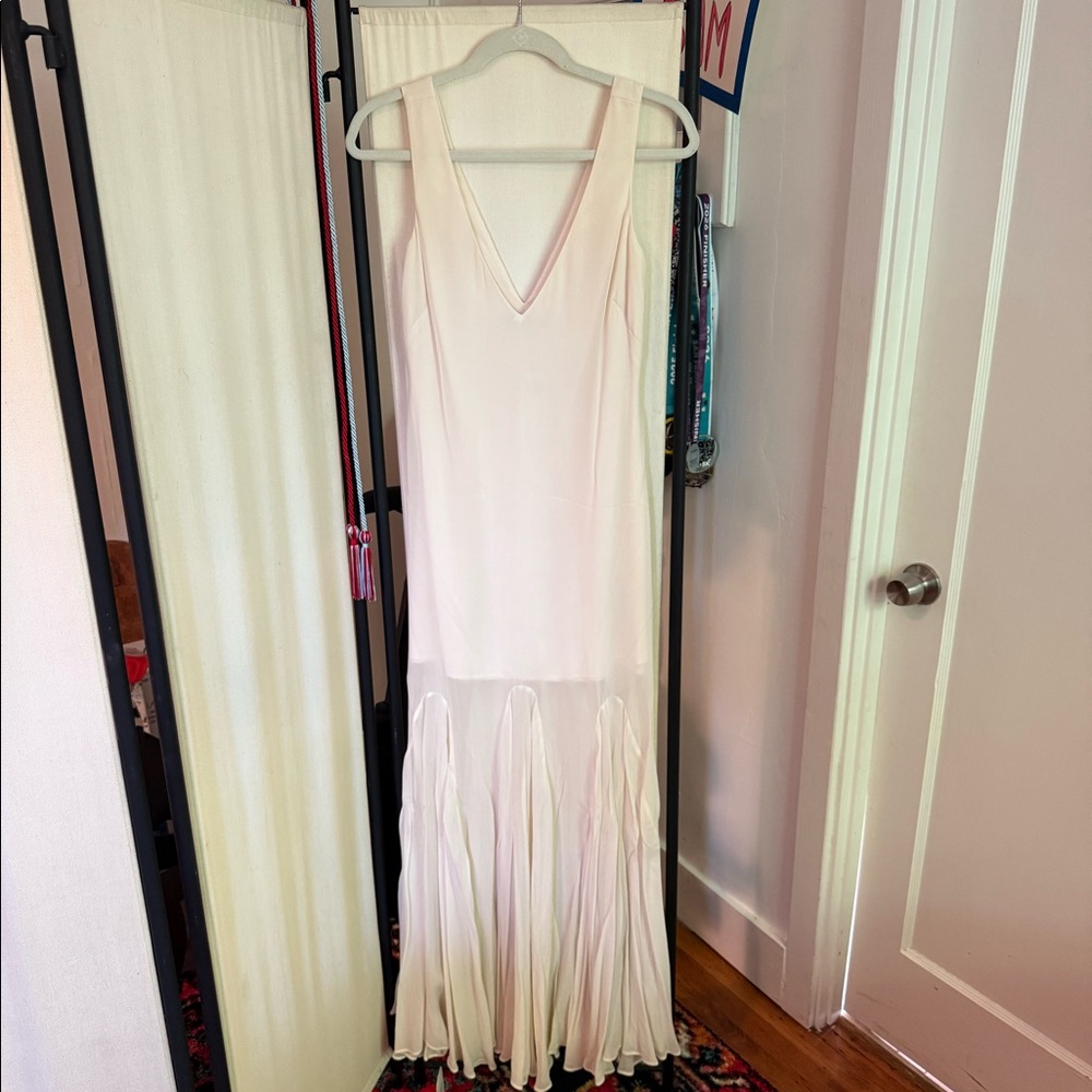 NWT Abercrombie & Fitch Cream Godet Maxi dress, Small graduation, bride, shower - Picture 6 of 10